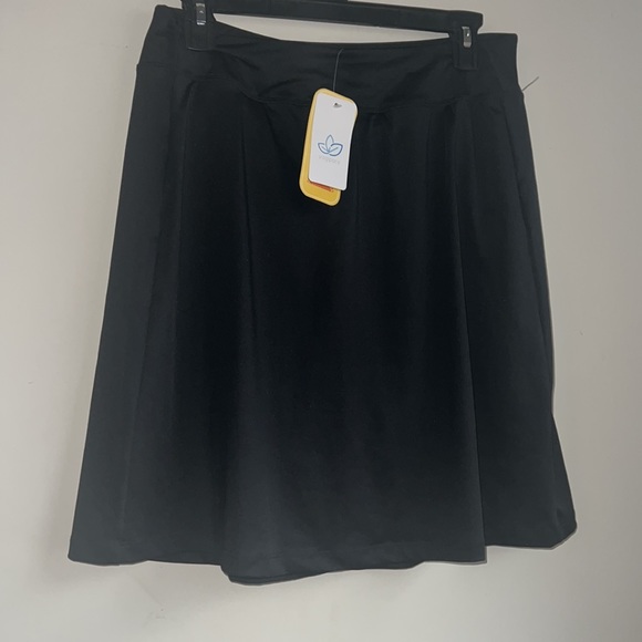 Yogipace Black Athletic Tennis Skort Skirt NWT - Picture 2 of 7